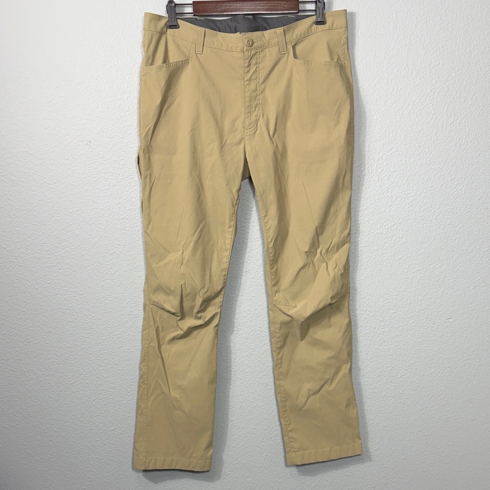 Eddie Bauer Men's Tech Straight‎ Leg Pants